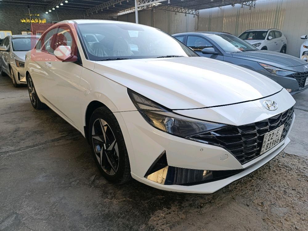 هیوندای ئەلەنترا